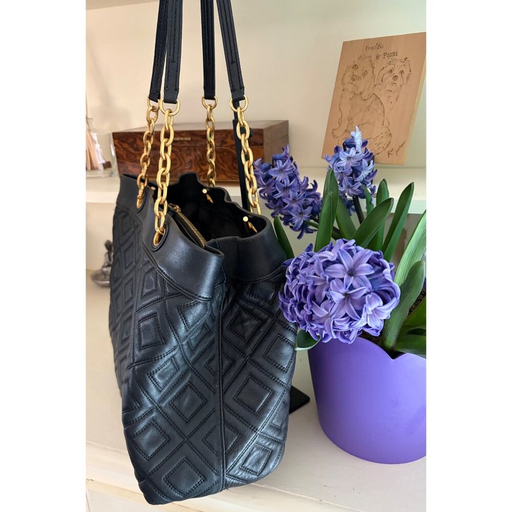 Tory Burch Fleming Quilted Leather Diamond Handbag Black Triple-Compartment Tote - Picture 4 of 14